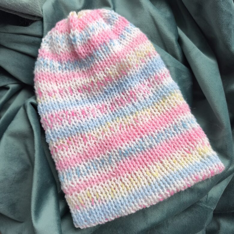 Cepure plānā #gaišikrāsains Beanie