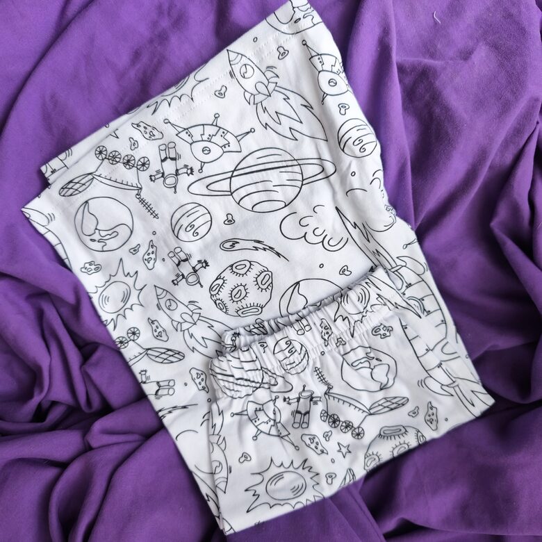 Izkrāsojami pidžamas šortiņi Kosmoss 