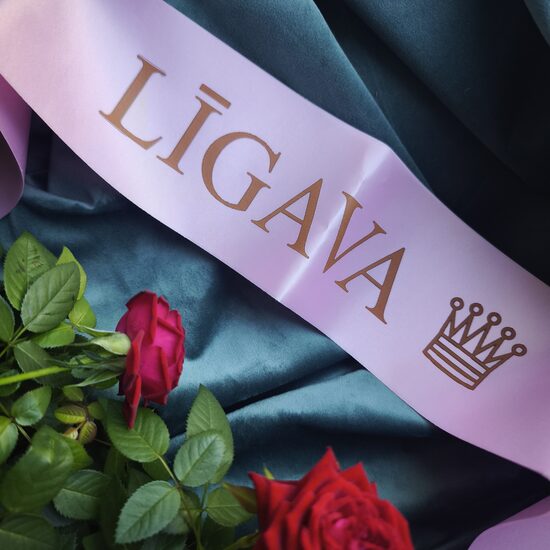 Lente vecmeitu ballītei Līgava Nr2