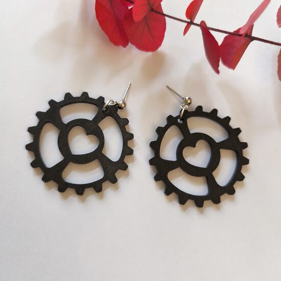 Wooden earrings - Gears and hearts