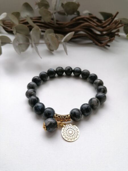 Labradorite bracelet with mandala pendant