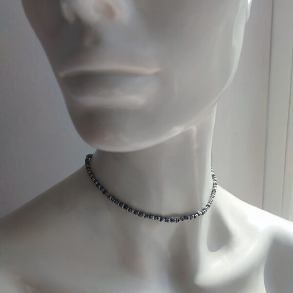 Smalku kristāliņu čokers #pelēks #sudraba