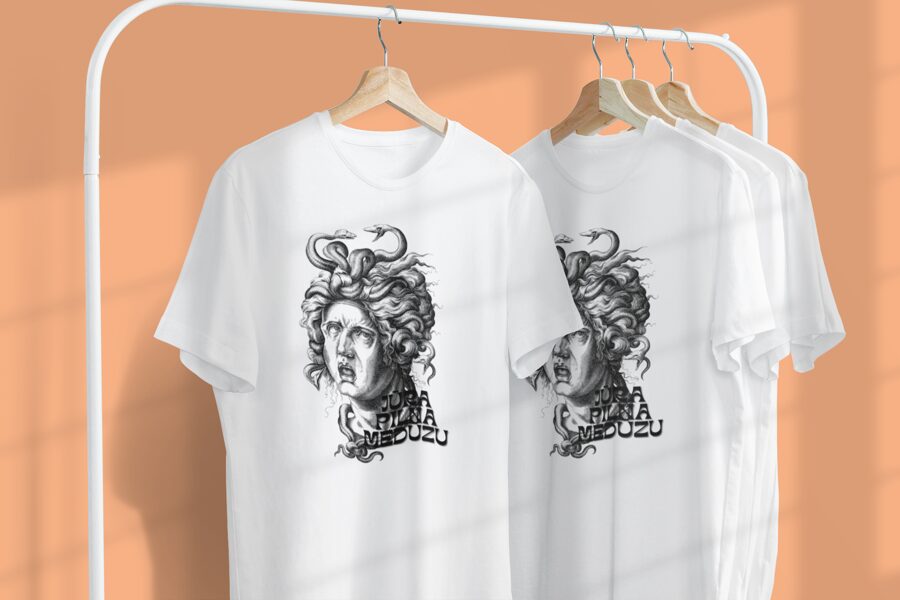 T-krekls Jūra pilna medūzu