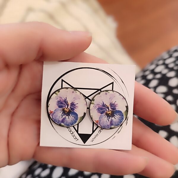 stud earrings Purple widows #purple #spring