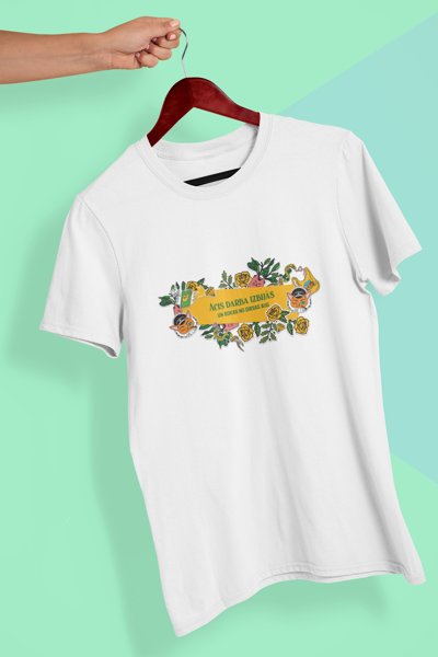 Acis darba izbijās, bet rokas no d..